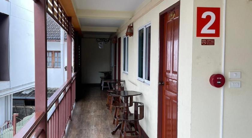 Oyo 799 Pudsadee Hotel Chiang Mai Dış mekan fotoğraf