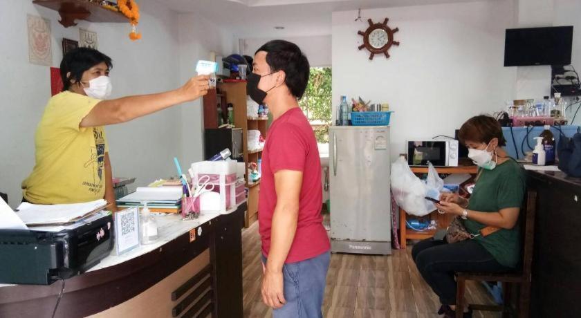 Oyo 799 Pudsadee Hotel Chiang Mai Dış mekan fotoğraf