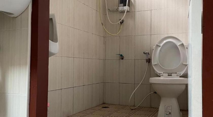 Oyo 799 Pudsadee Hotel Chiang Mai Dış mekan fotoğraf